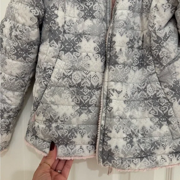LA1. The North Face Girl’s Reversible Fur Puffer Coat Jacket Ski - Picture 2 of 7